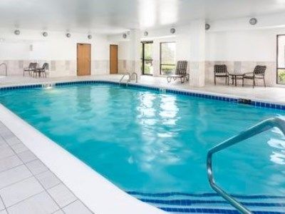 Hampton Houston 3*